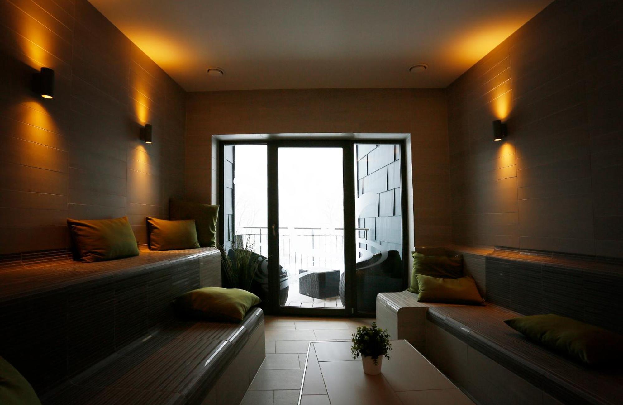 Konsumhotel Am Park オーバーホーフ エクステリア 写真