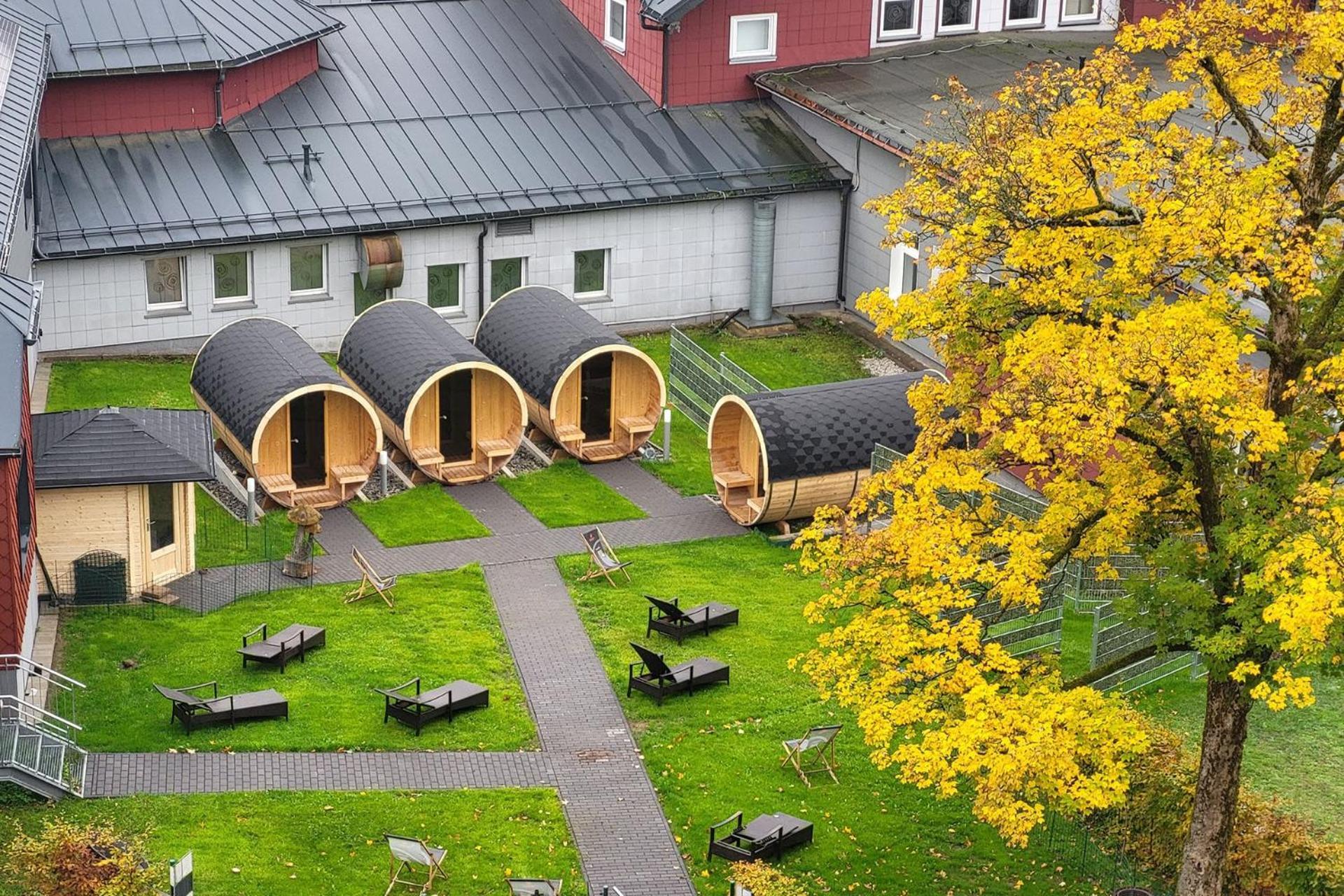 Konsumhotel Am Park オーバーホーフ エクステリア 写真